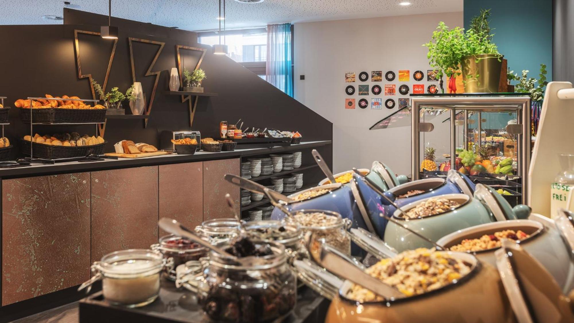 Holiday Inn - The Niu, Flash Berlin Charlottenburg By Ihg 외부 사진